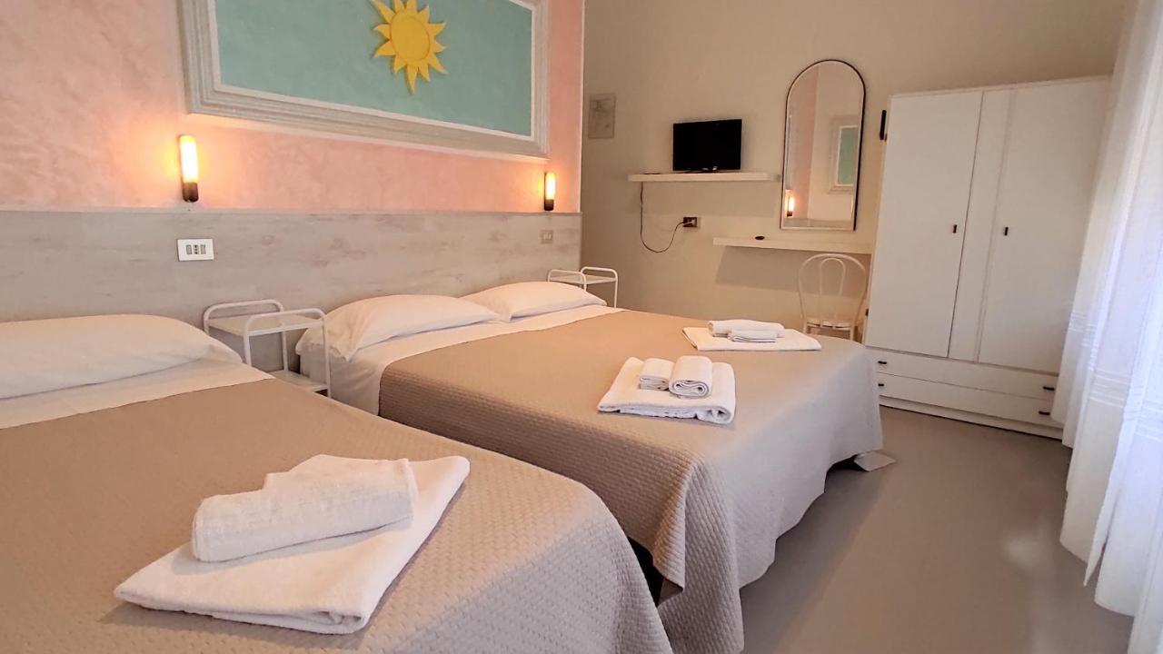 Hotel De Amicis ريتشيوني المظهر الخارجي الصورة