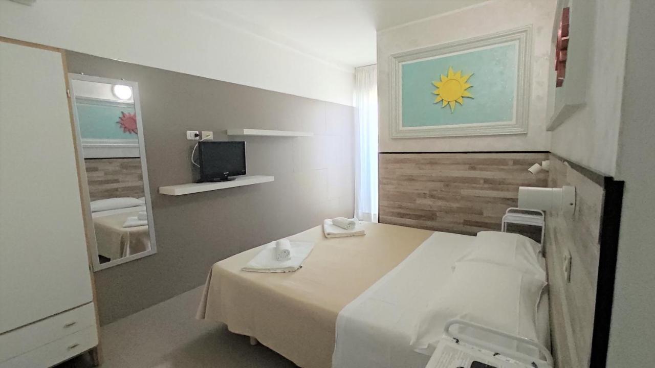 Hotel De Amicis ريتشيوني المظهر الخارجي الصورة