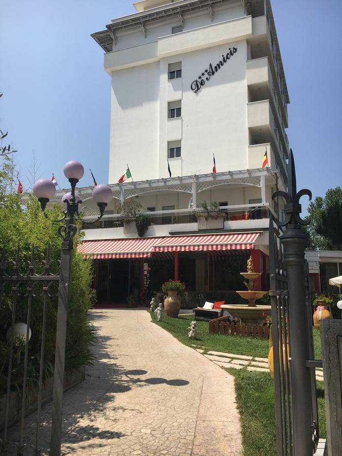 Hotel De Amicis ريتشيوني المظهر الخارجي الصورة